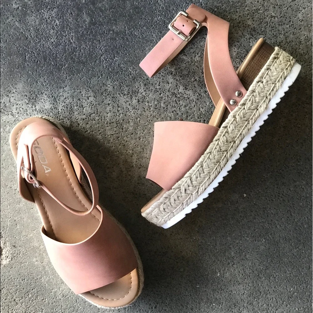 Espadrilles Size 6 - Picture 3 of 9